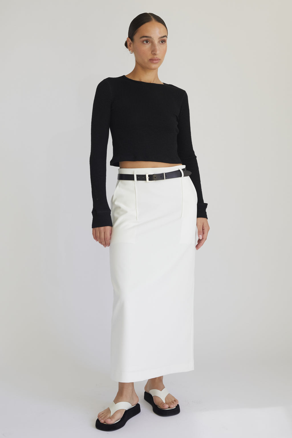 Cropped Fitted Long Sleeve Top - Almina Concept 
