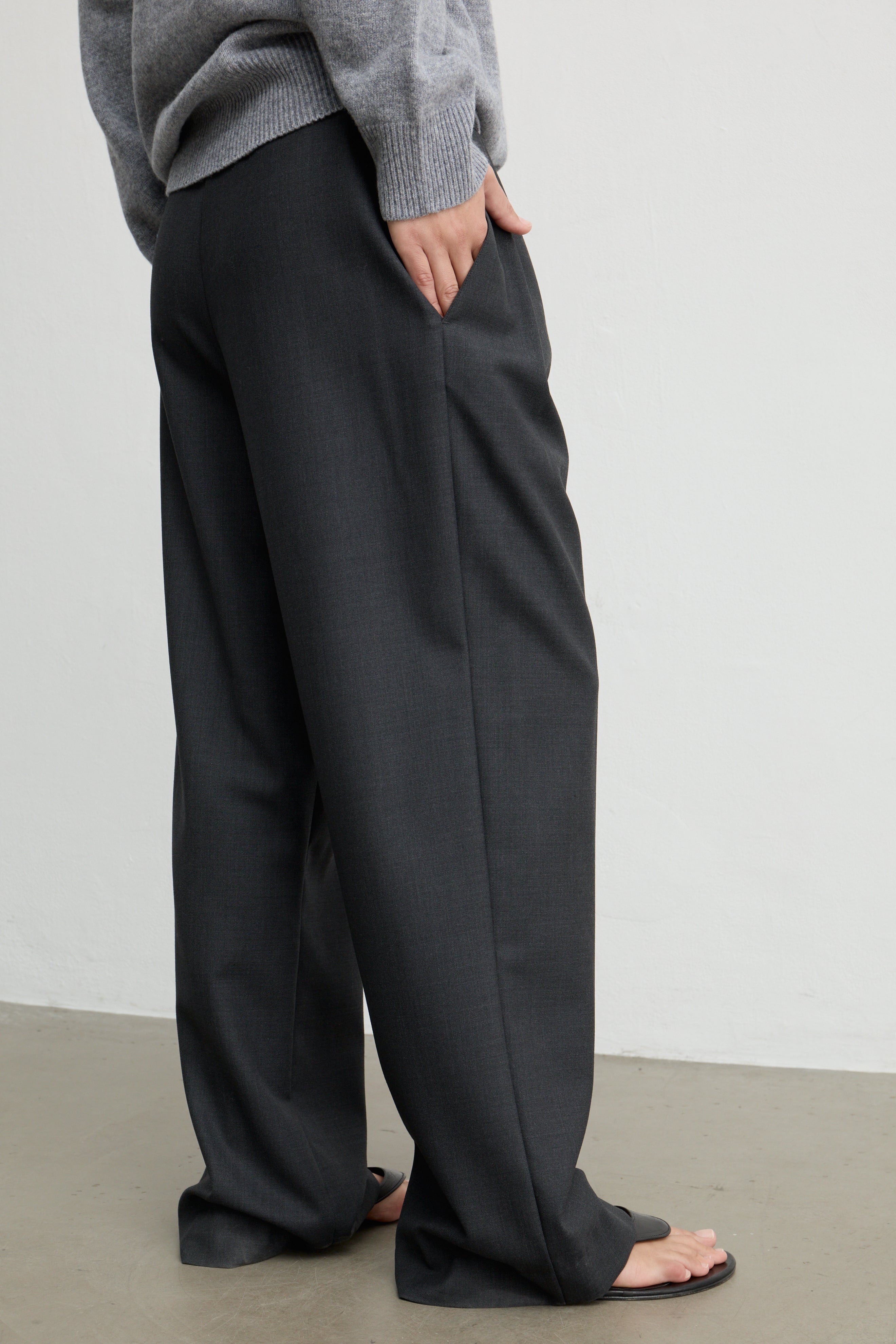 Waist Tie Wool Trousers