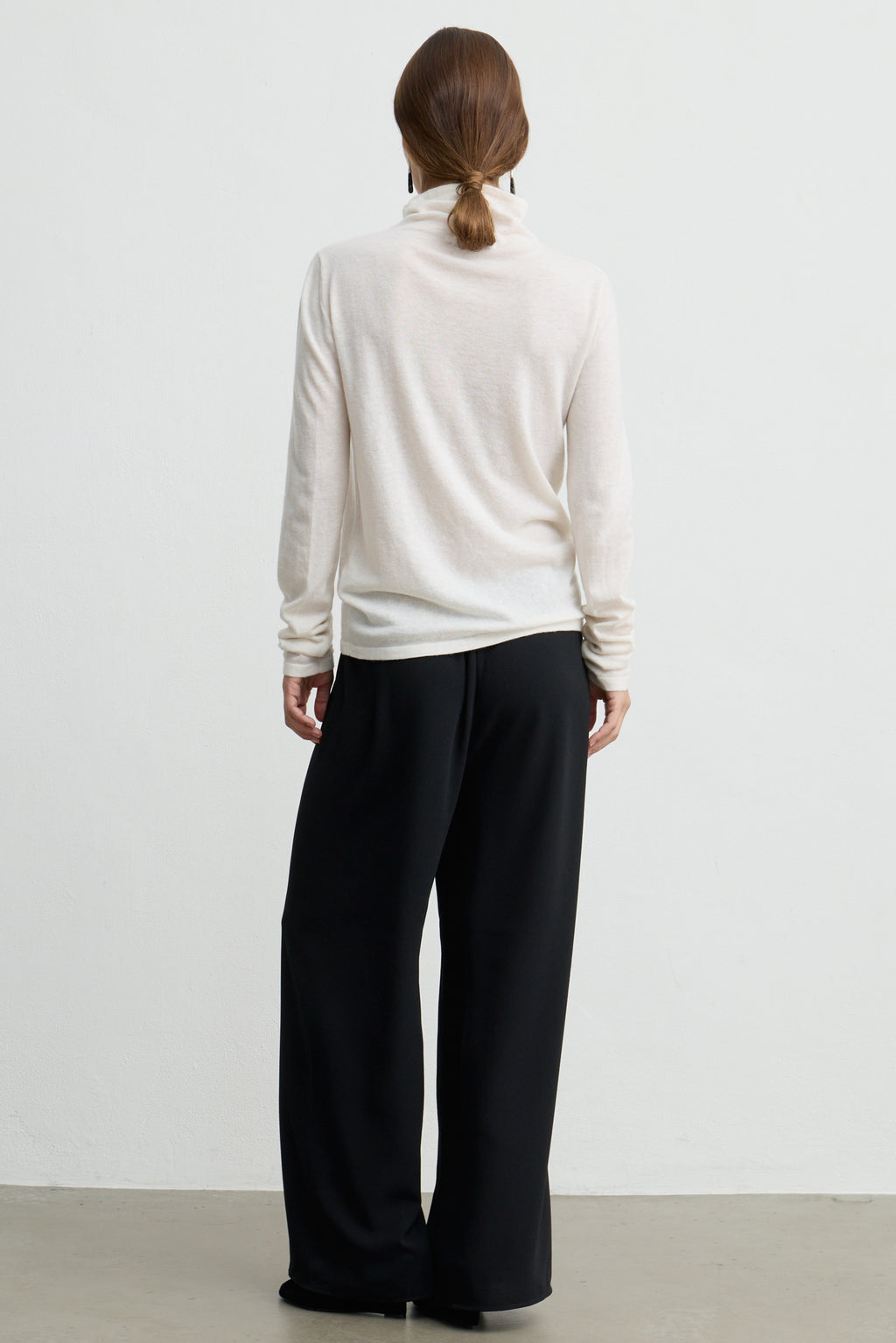 Funnel Wool/Cash Turtleneck
