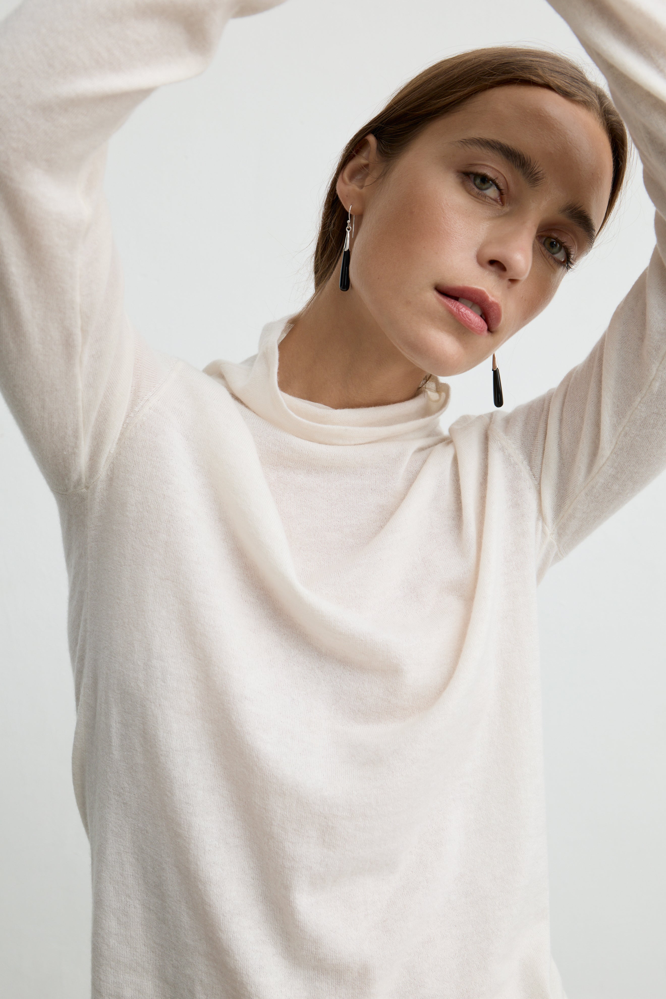 Funnel Wool/Cash Turtleneck