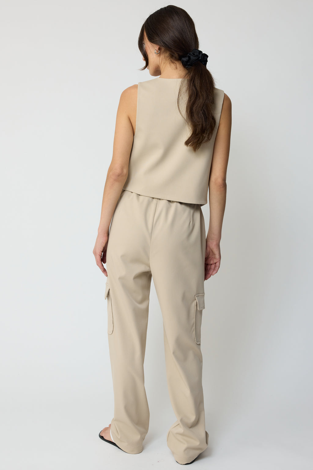Elastic Ankle Cargo Pants - Almina Concept 