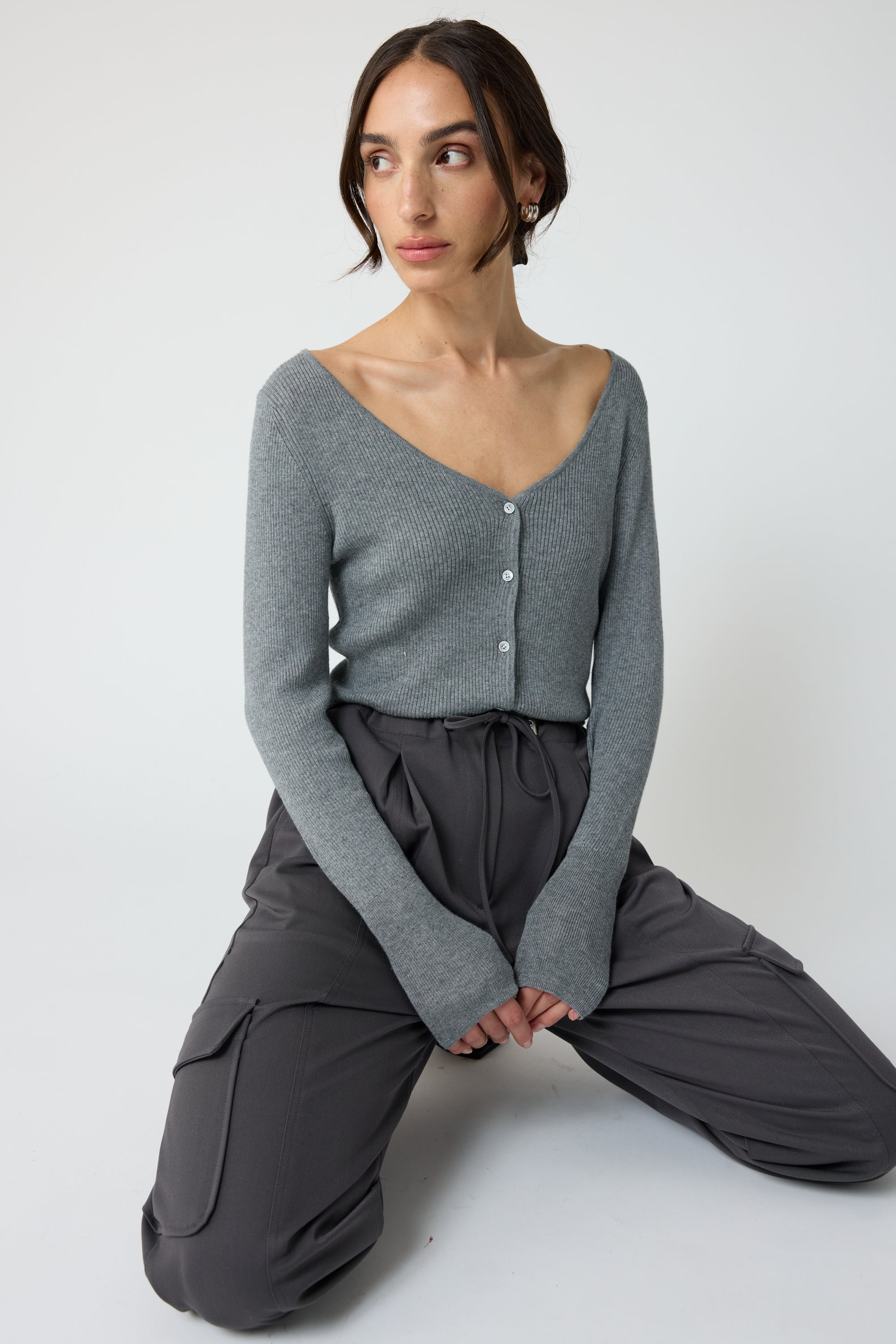 Cropped V Neck Cardigan - Almina Concept 