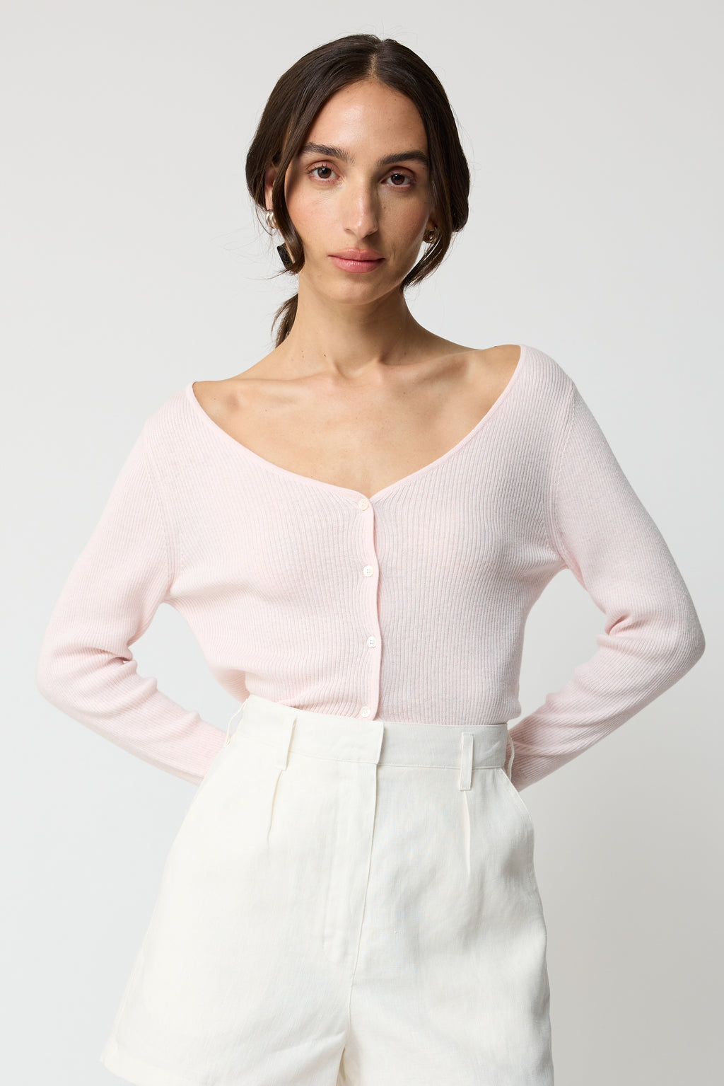 Cropped V Neck Cardigan - Almina Concept 