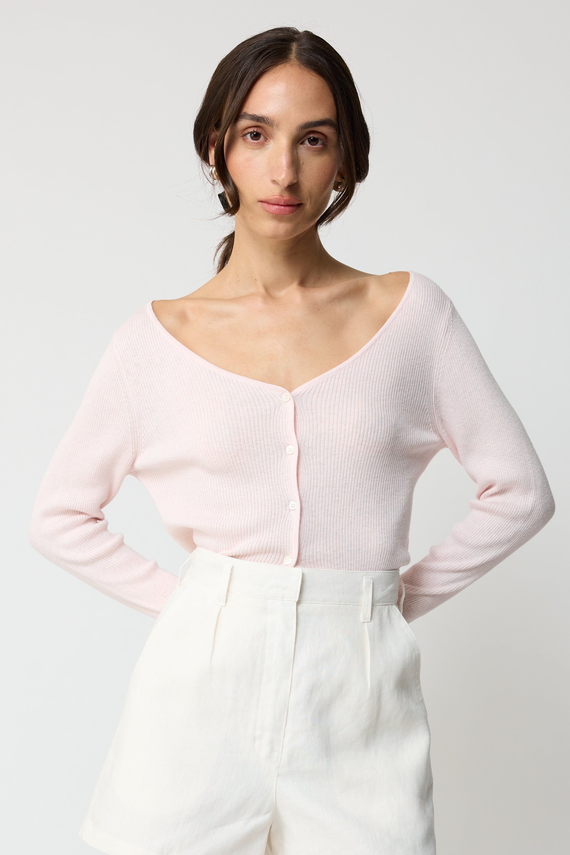 Cropped V Neck Cardigan - Almina Concept 