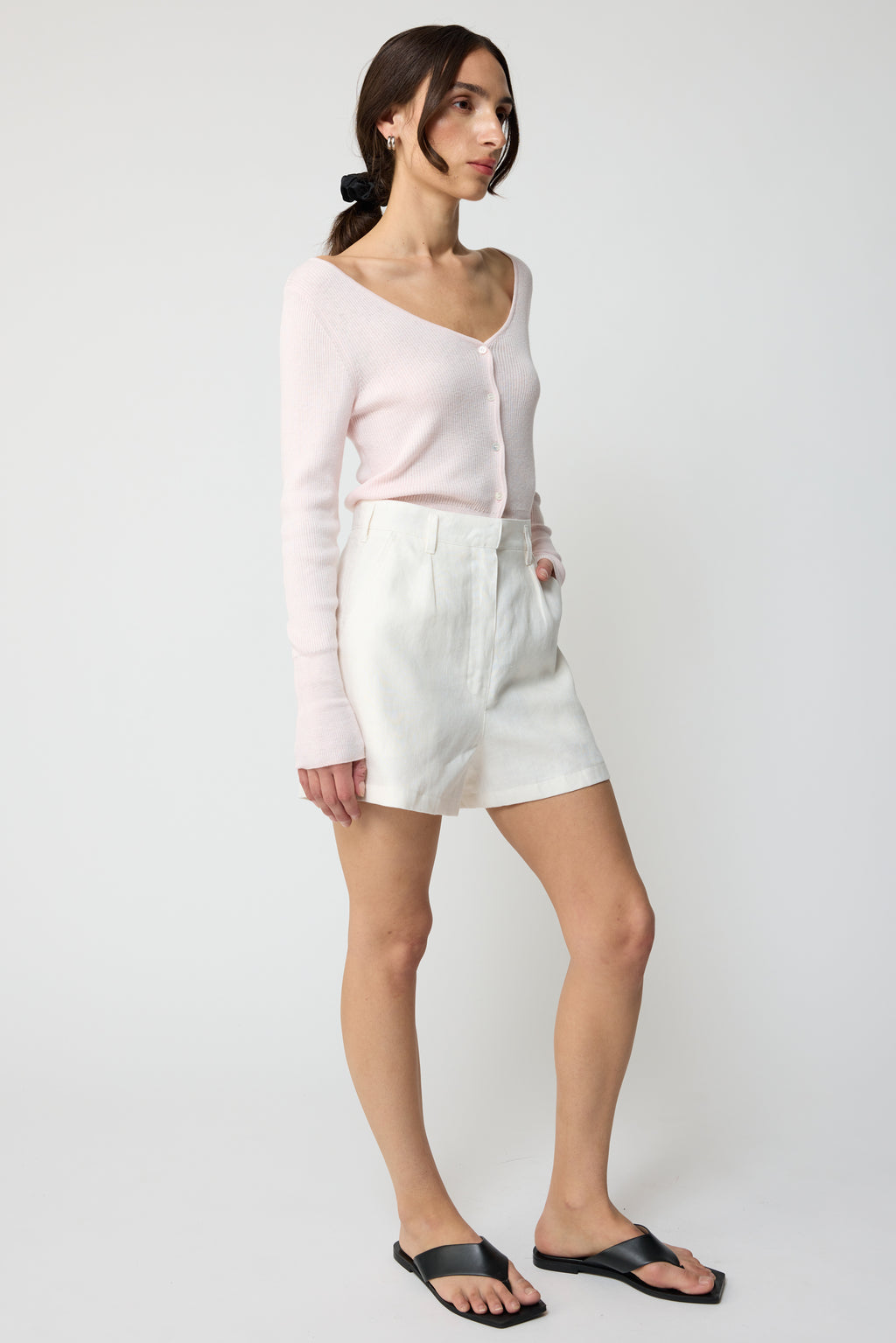 Cropped V Neck Cardigan - Almina Concept 