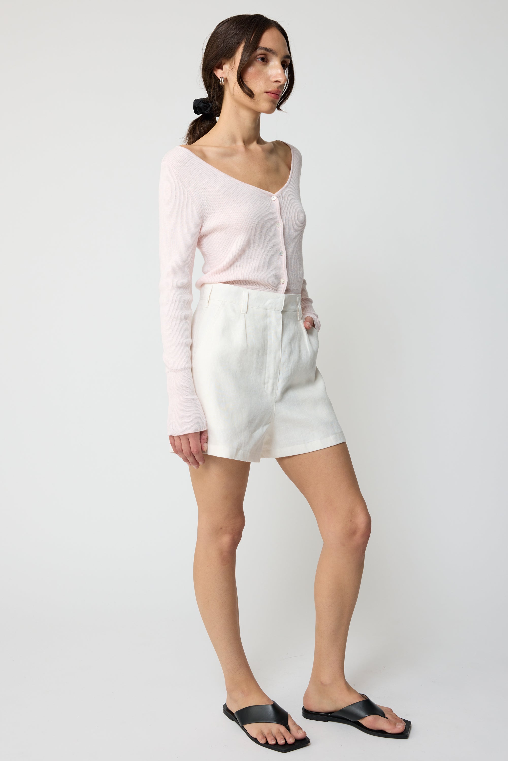 Cropped V Neck Cardigan - Almina Concept 