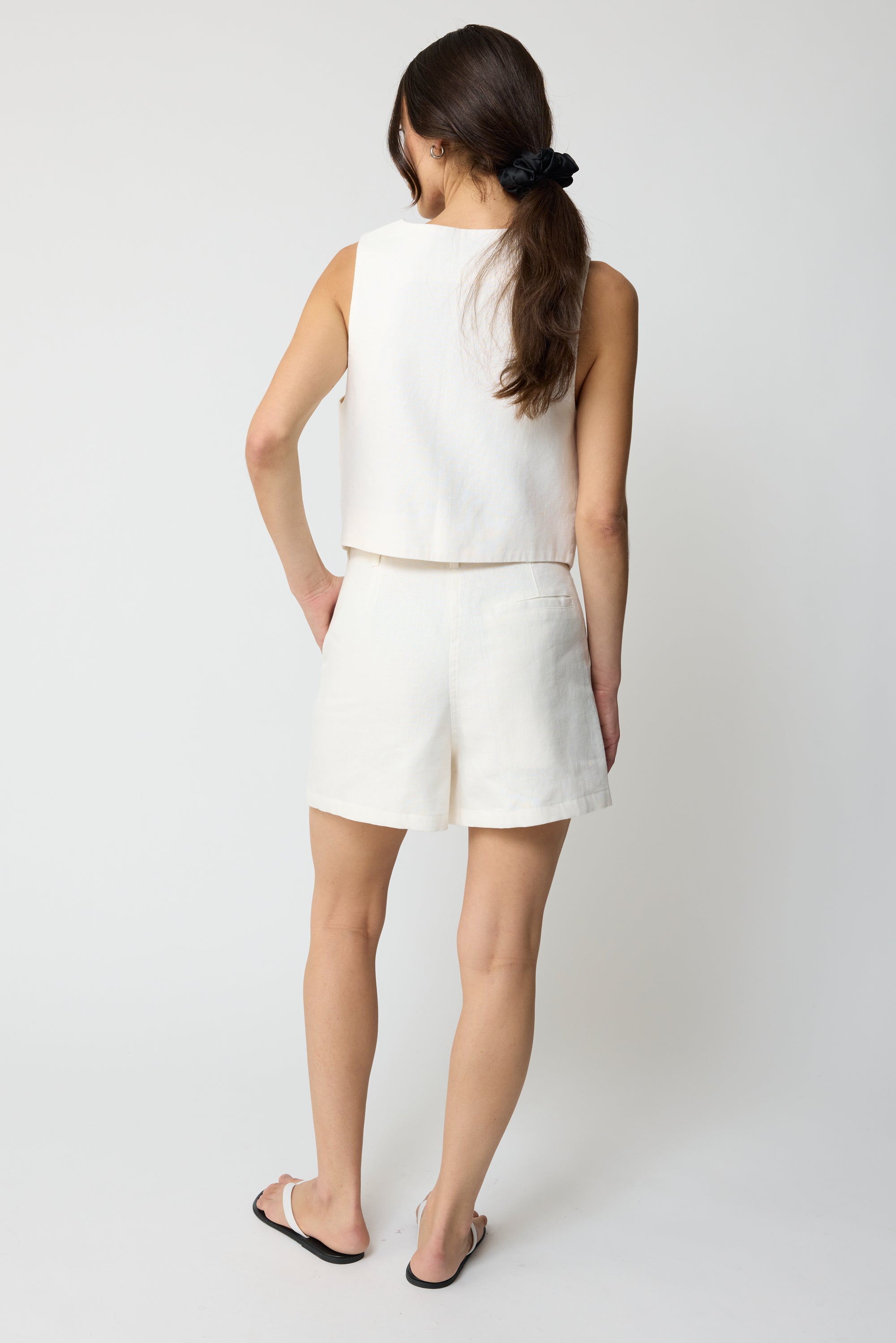 Linen Vest - Almina Concept 