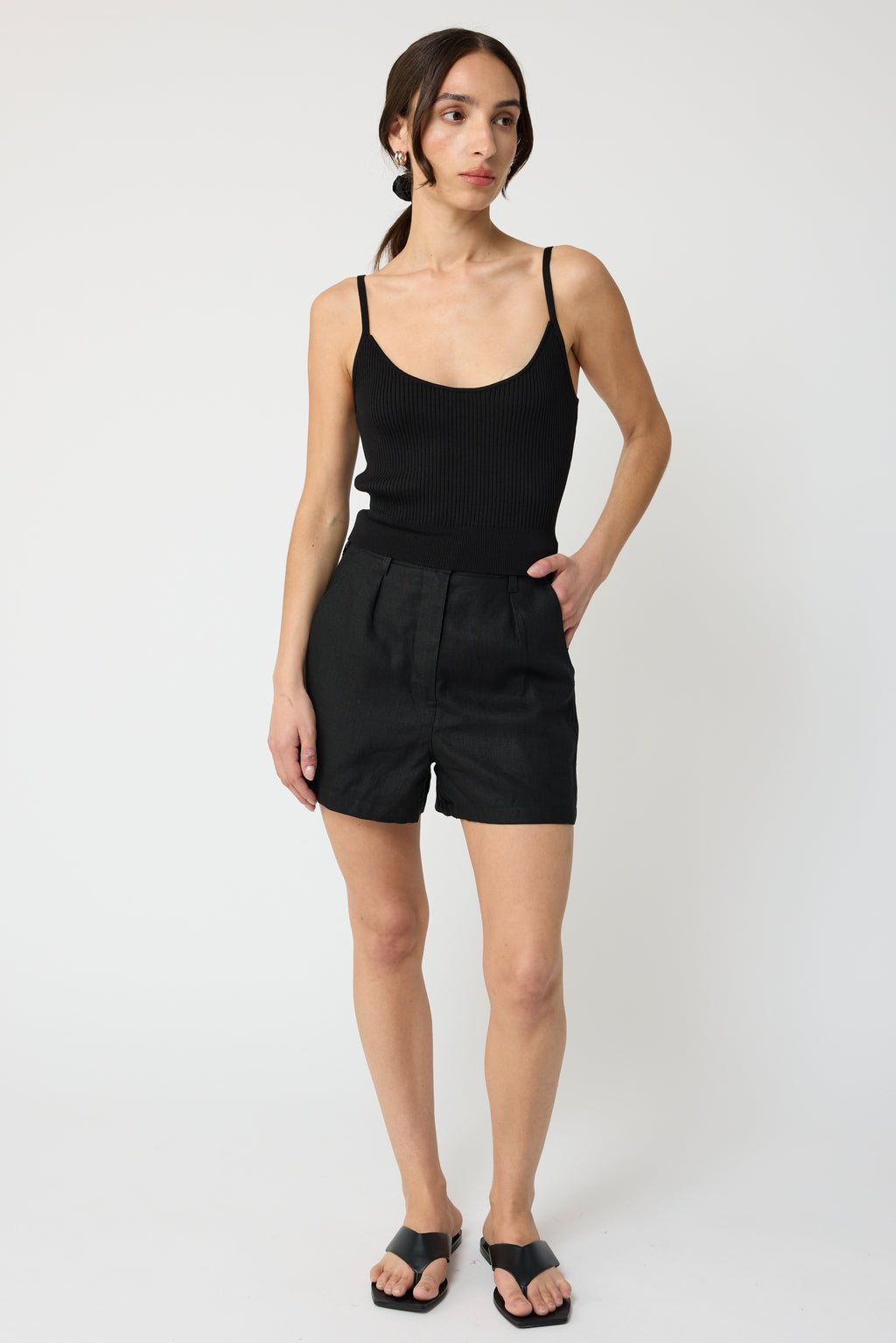Linen Pleated Shorts - Almina Concept 