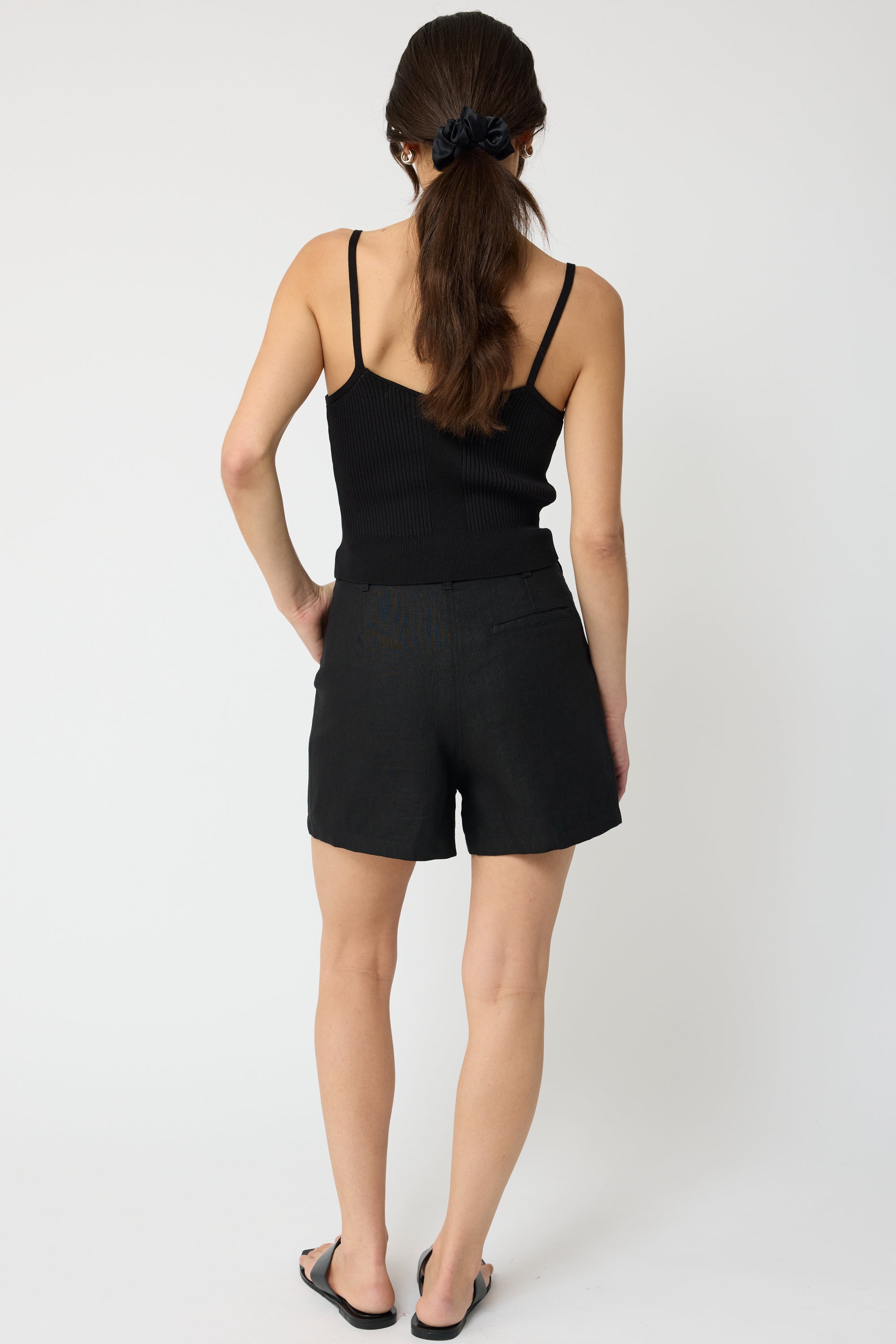 Linen Pleated Shorts - Almina Concept 