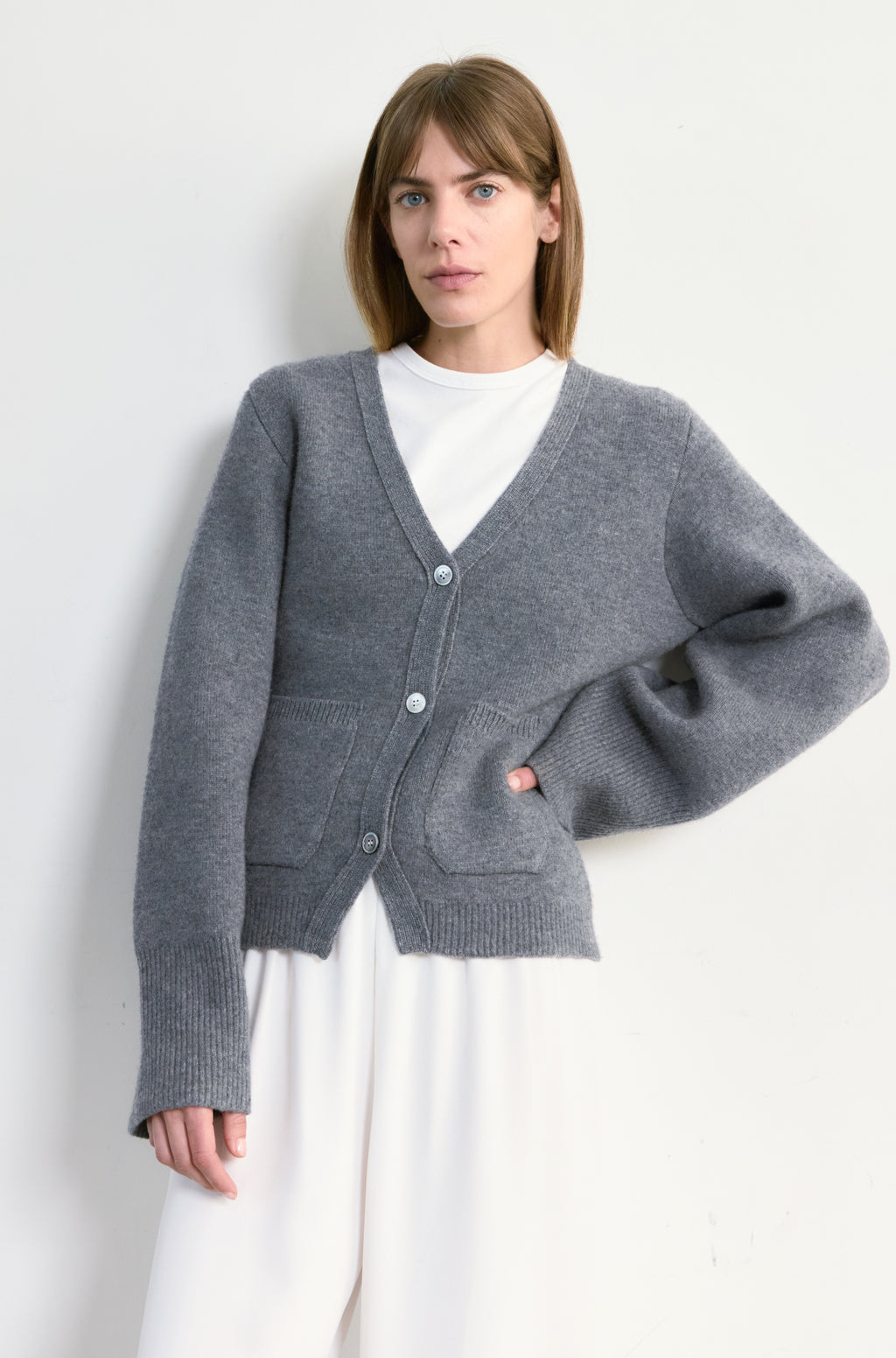 V Neck Cardigan - Almina Concept 