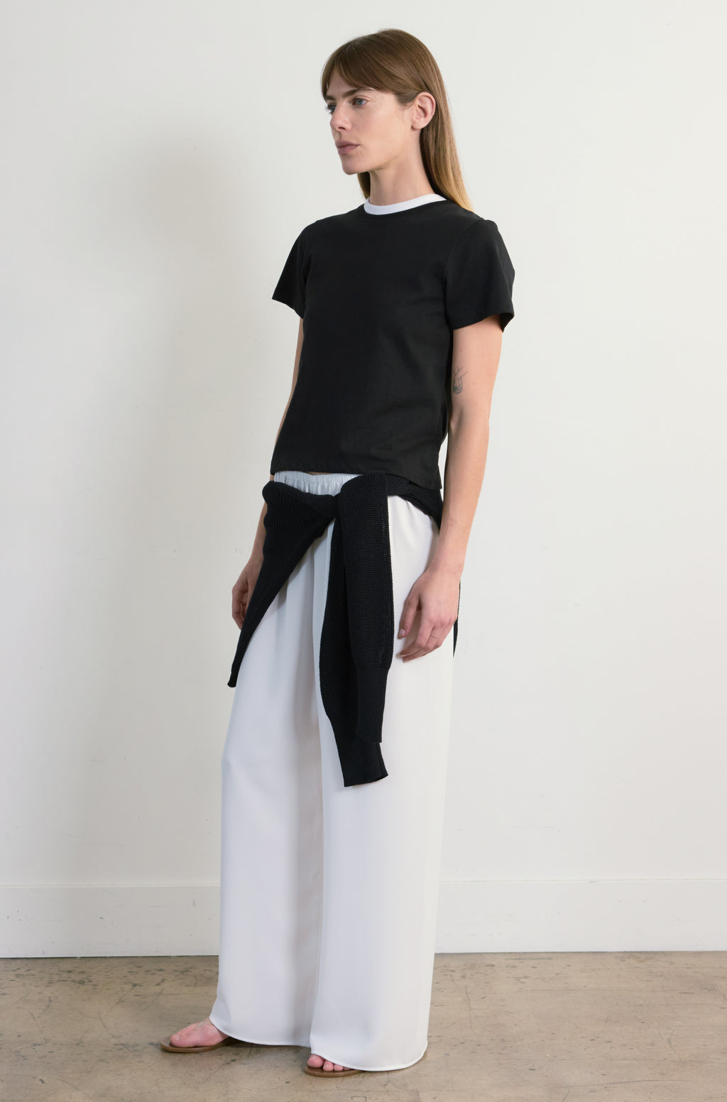 Short Sleeve Tee - Almina Concept 