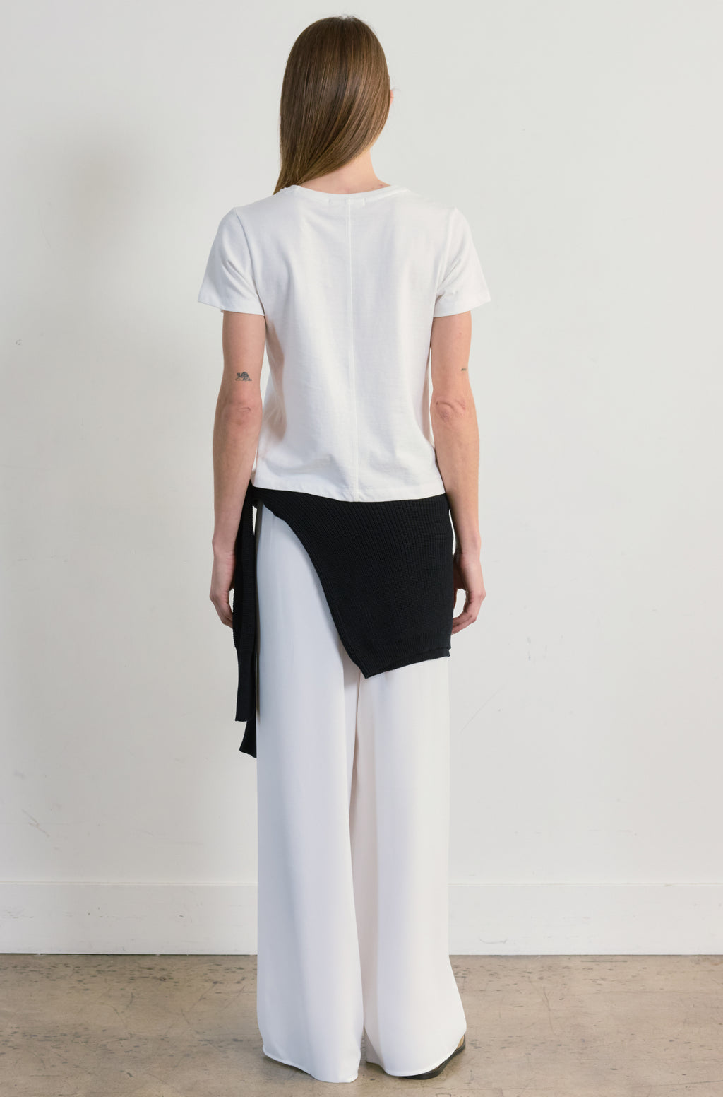 Short Sleeve Tee - Almina Concept 