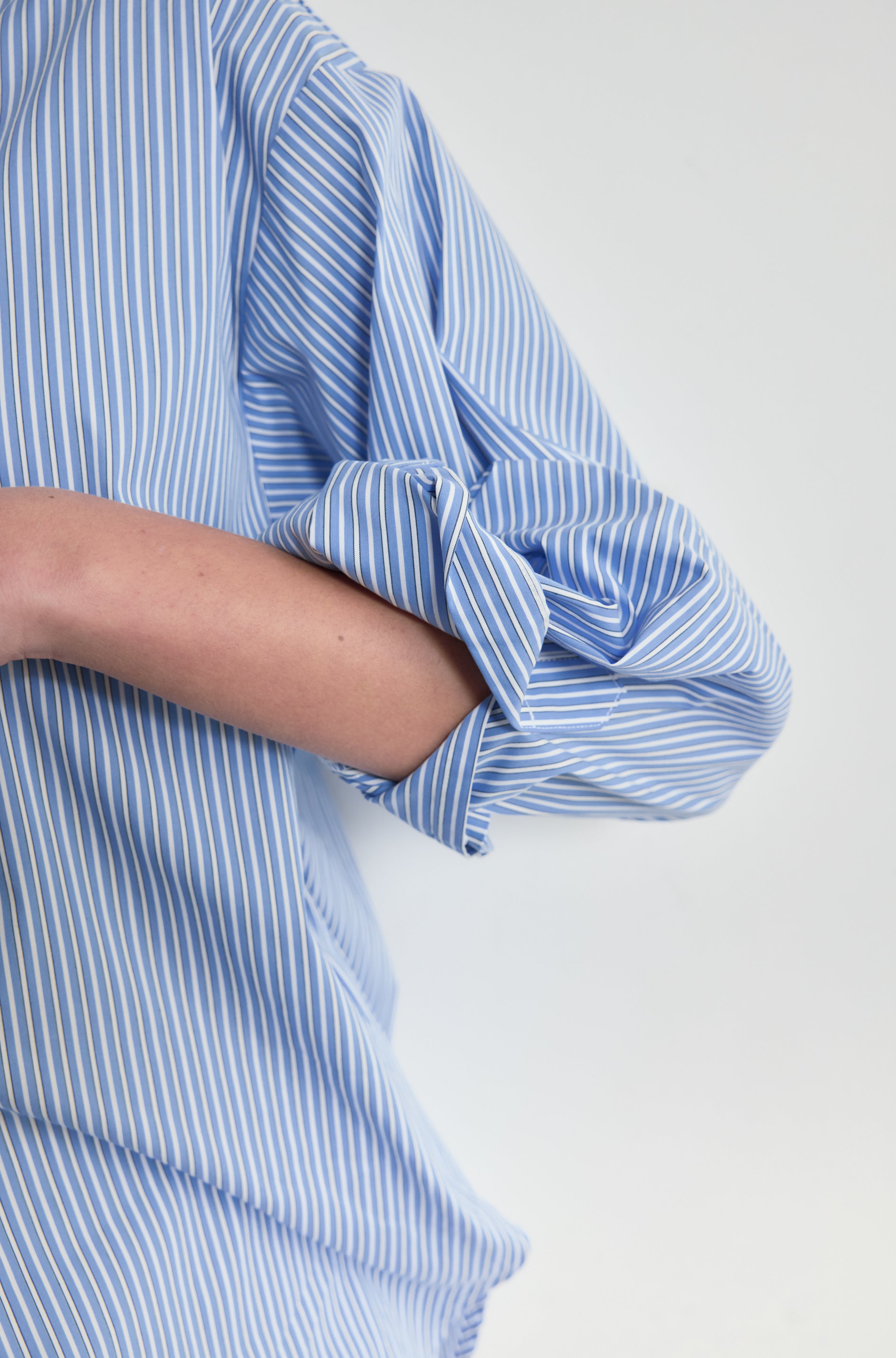 Oversized Shirt - Almina Concept 