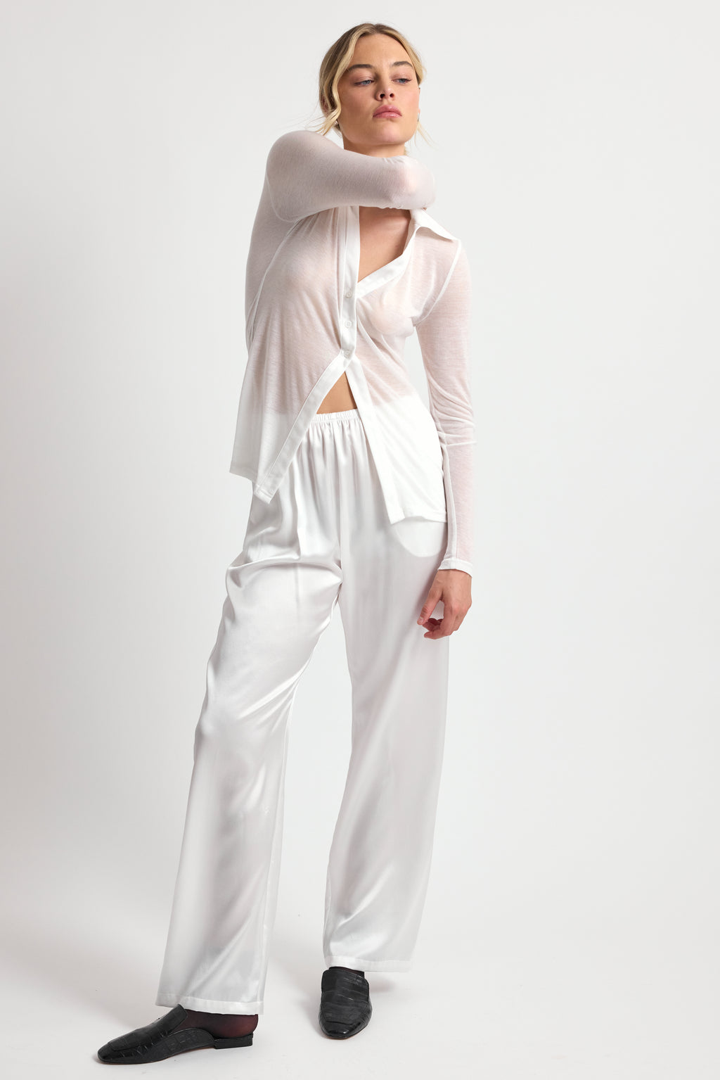 3 Button Knit Top - Almina Concept 