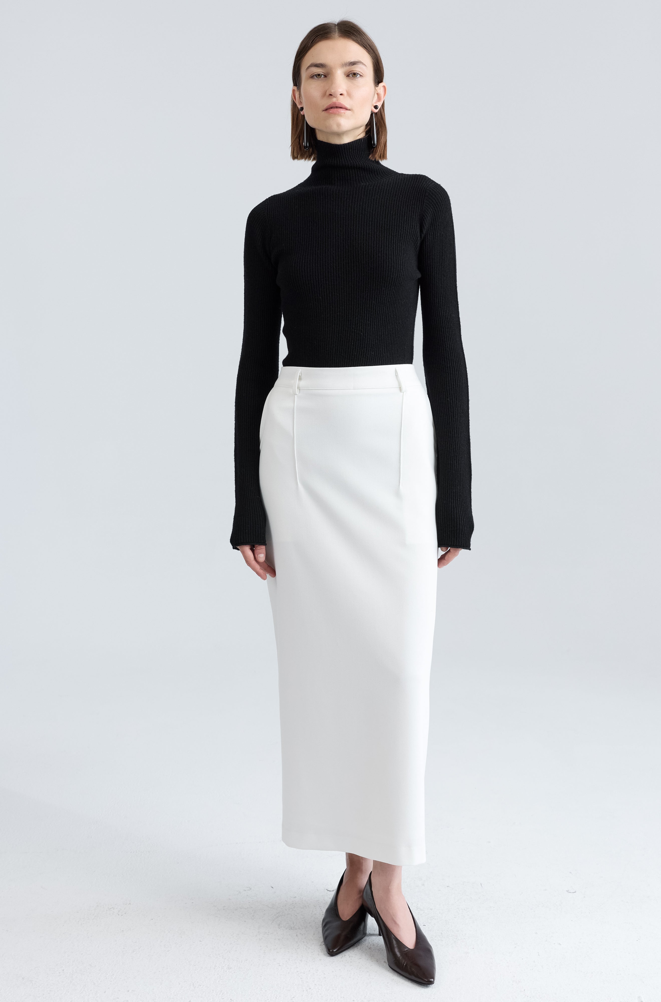 Slim Ribbed Turtleneck - Almina Concept 
