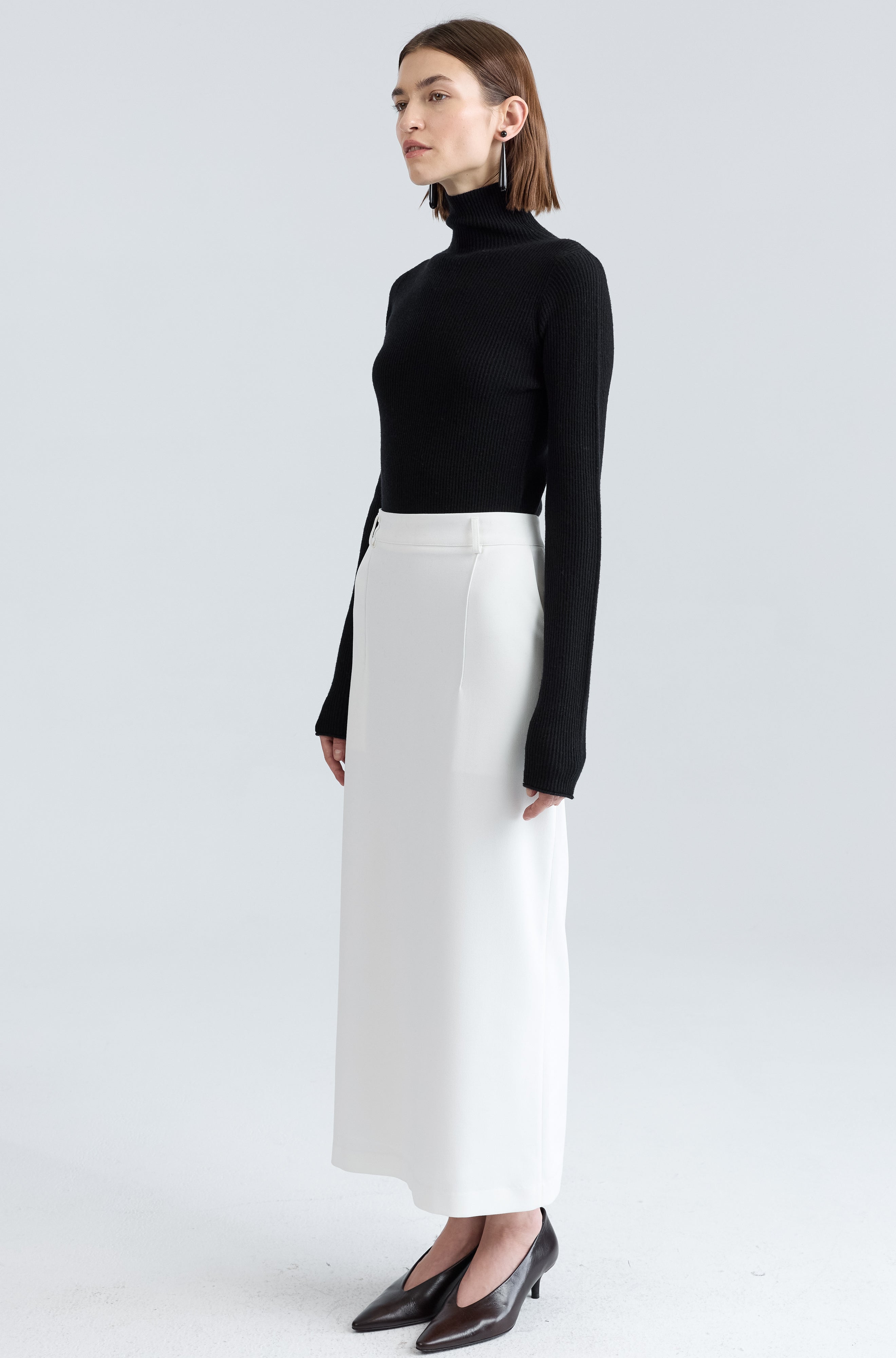 Slim Ribbed Turtleneck - Almina Concept 