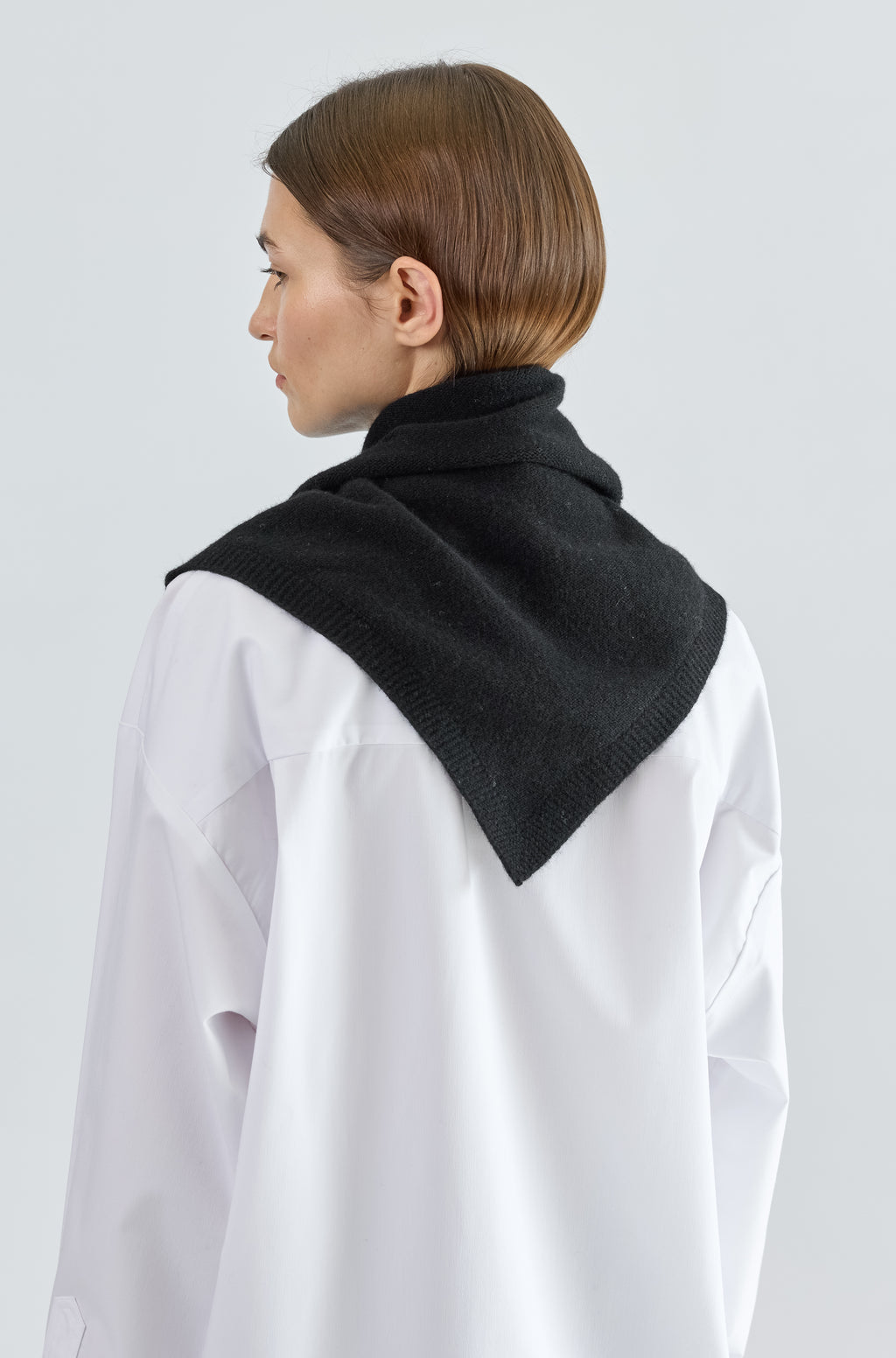 Triangle Neck Scarf - Almina Concept 