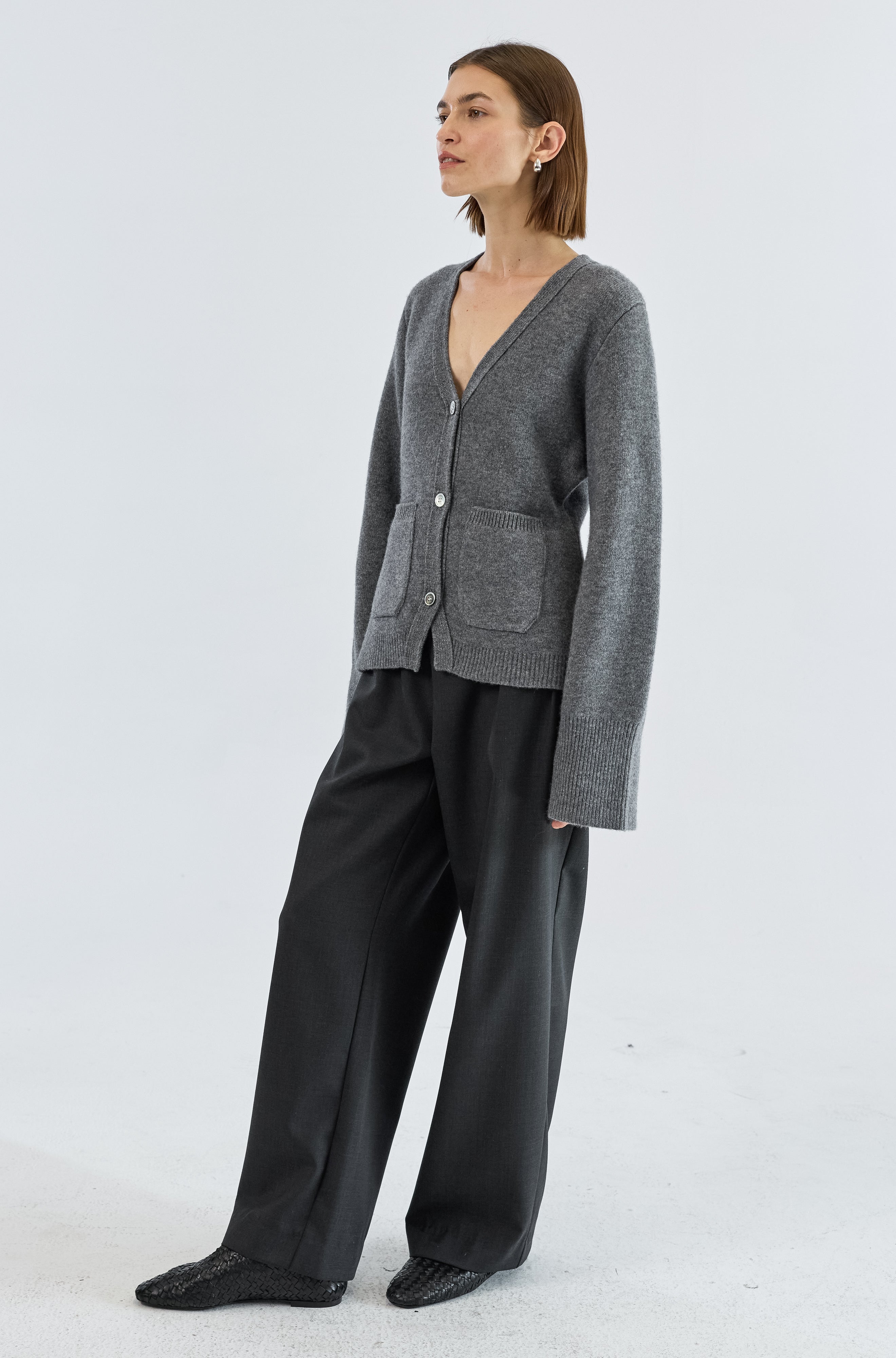 V Neck Cardigan - Almina Concept 