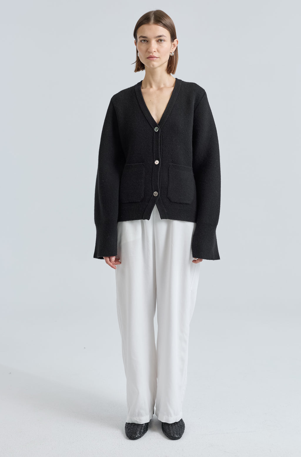 V Neck Cardigan - Almina Concept 