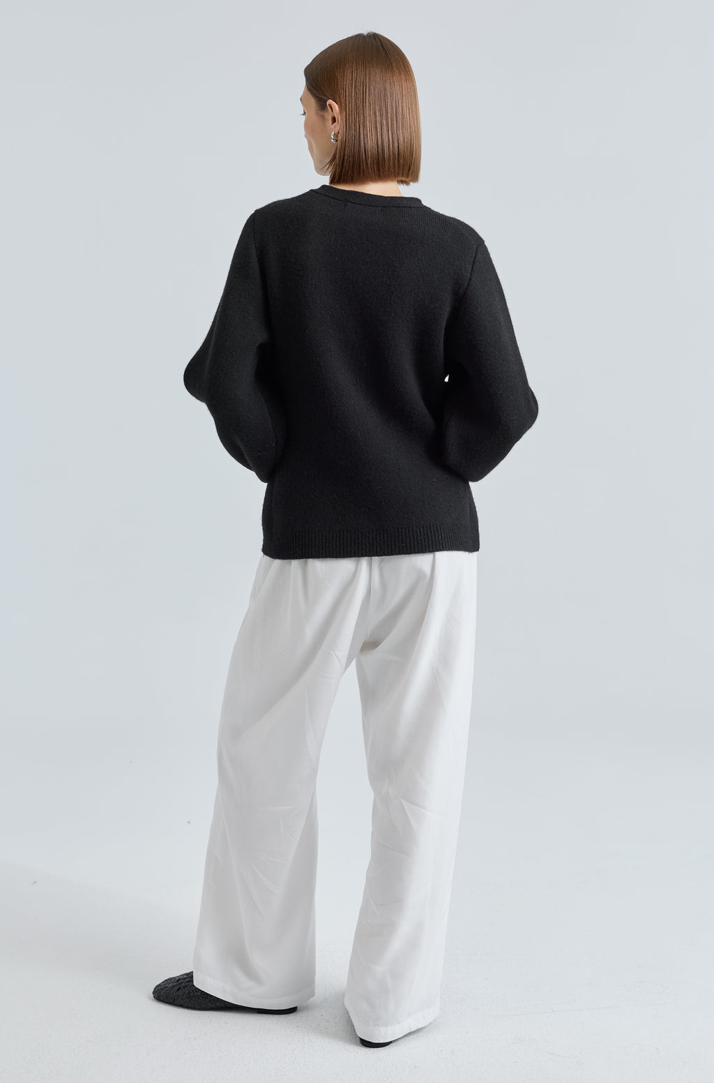 V Neck Cardigan - Almina Concept 