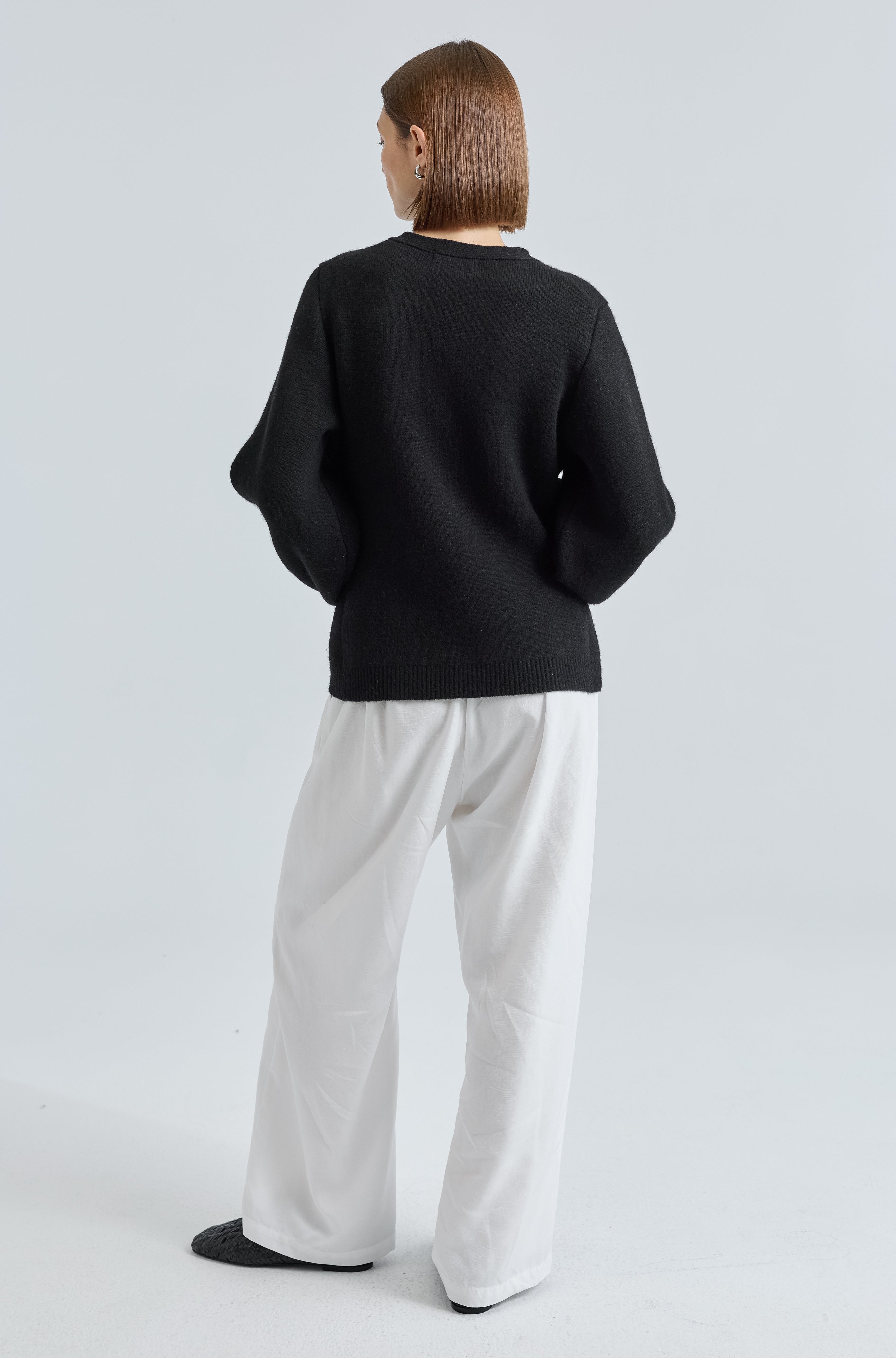 V Neck Cardigan - Almina Concept 