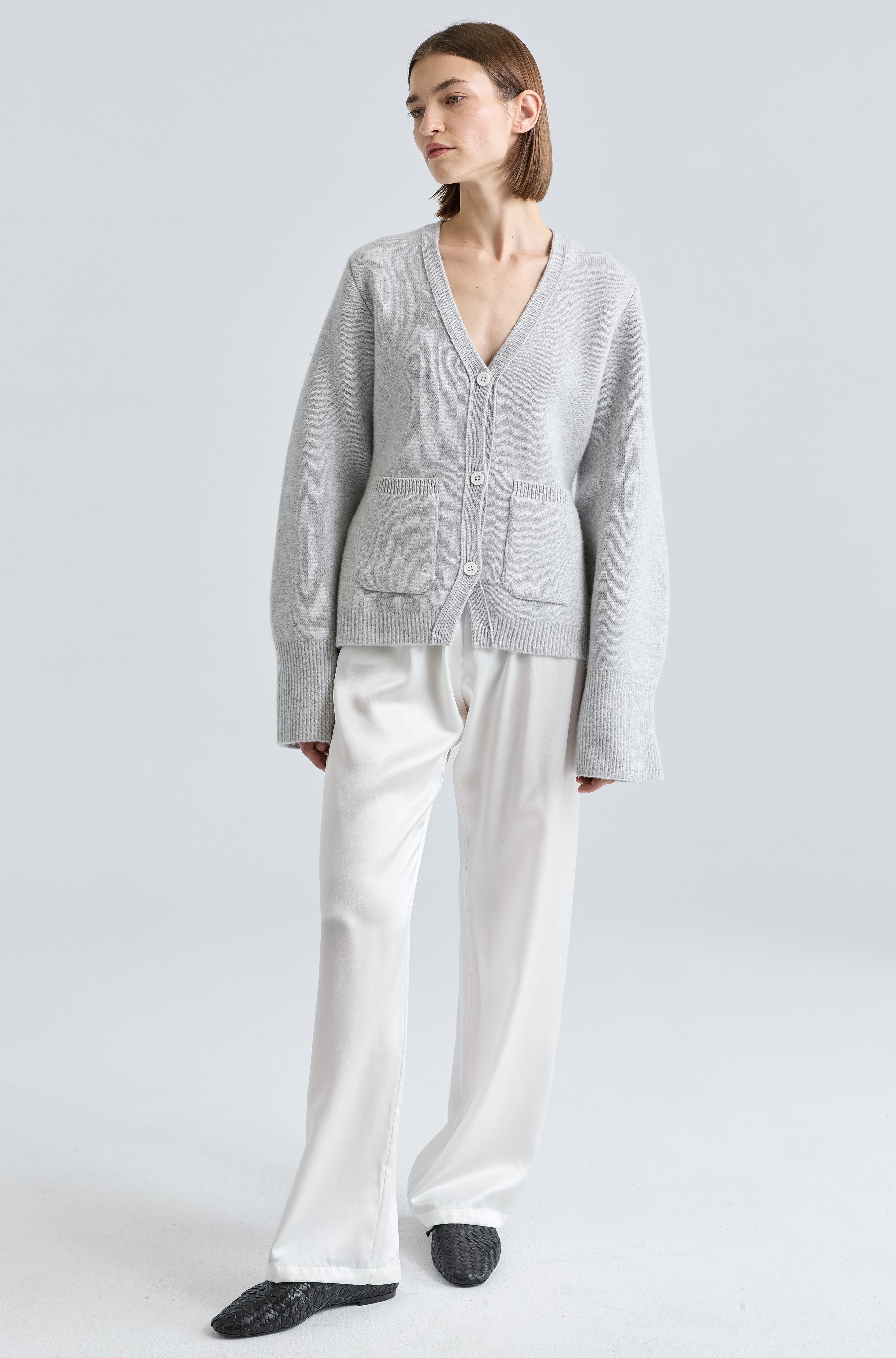 V Neck Cardigan - Almina Concept 