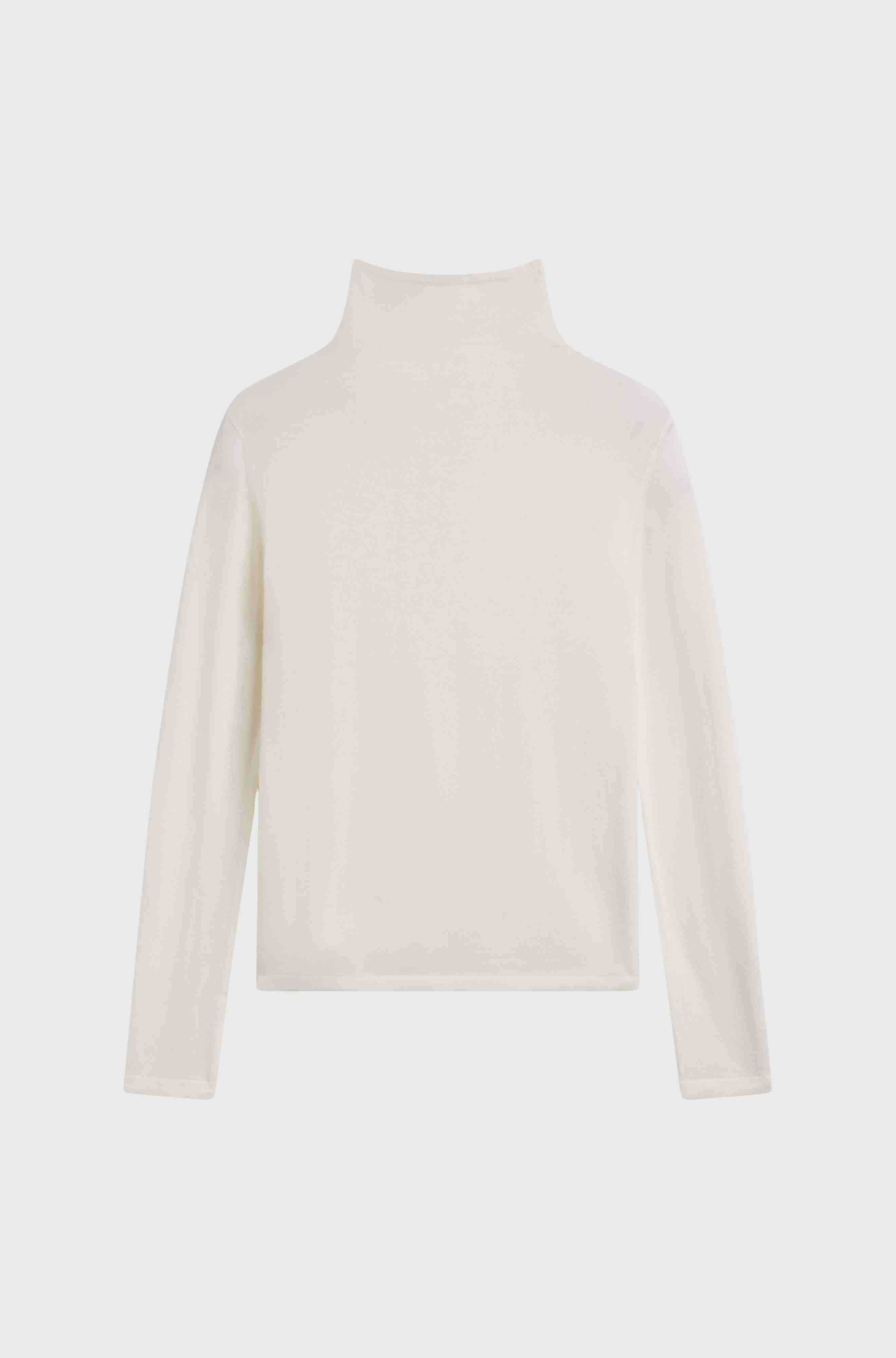 Ivory turtleneck on a white background
