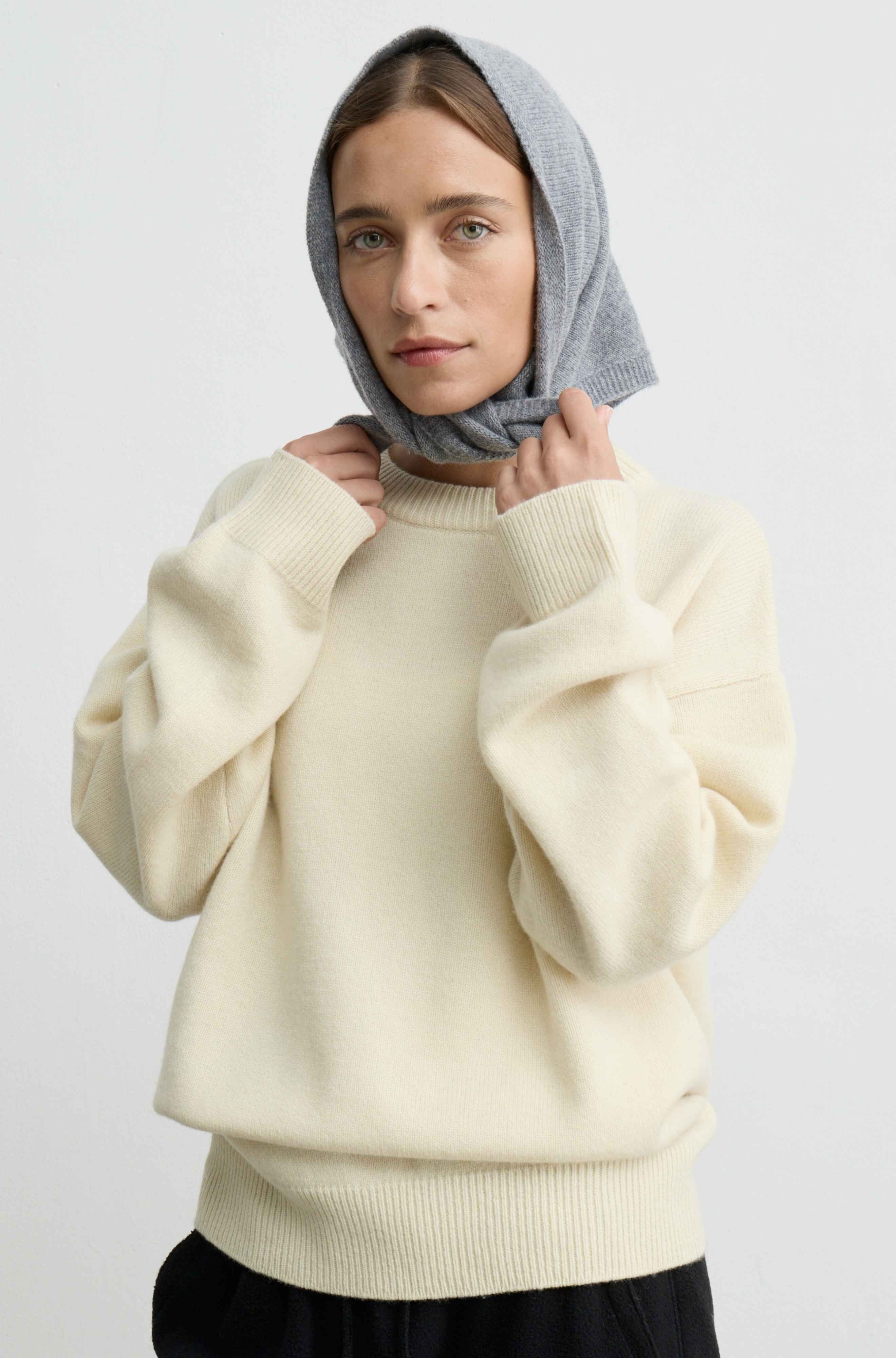Triangle Neck Scarf
