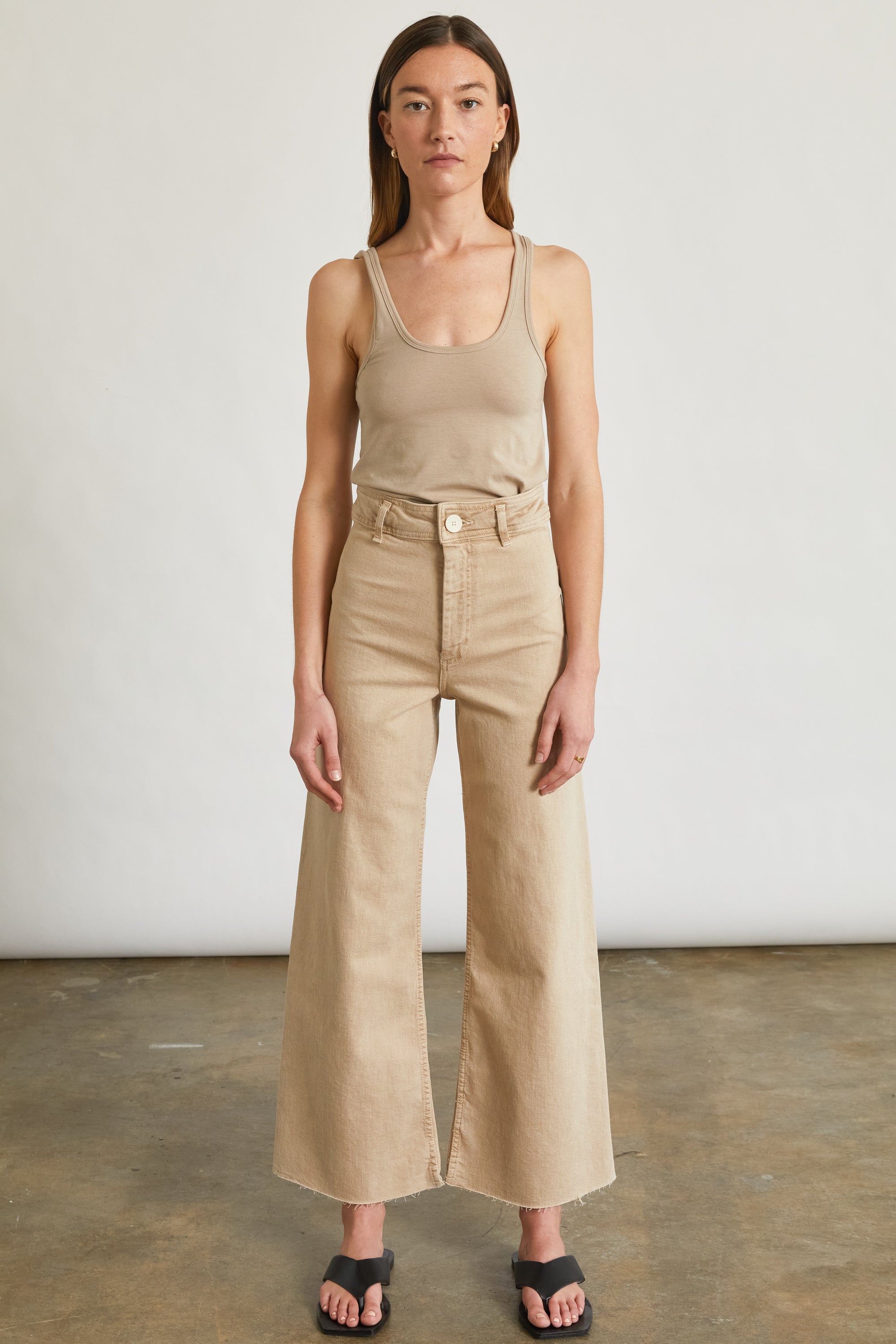 Scoop Neck Tank - Almina Concept